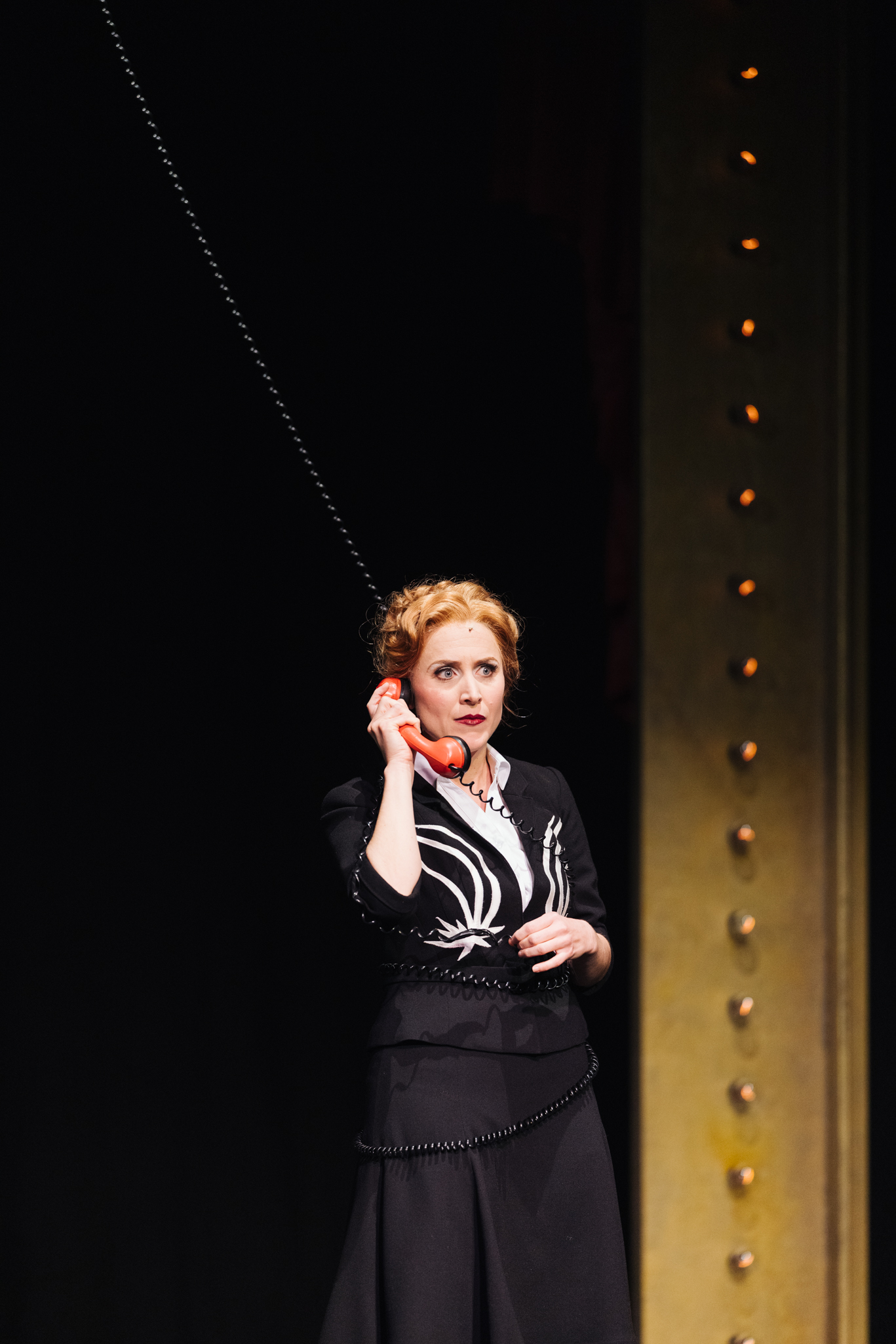 Marika telefoniert